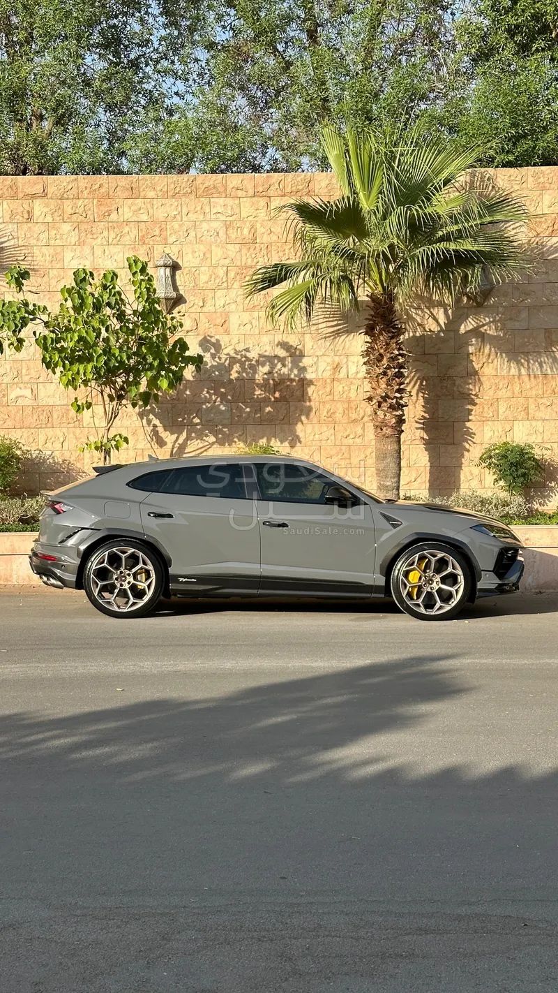 2023 Lamborghini URUS Performante