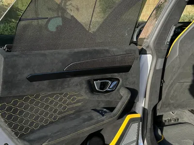 2023 Lamborghini URUS Performante