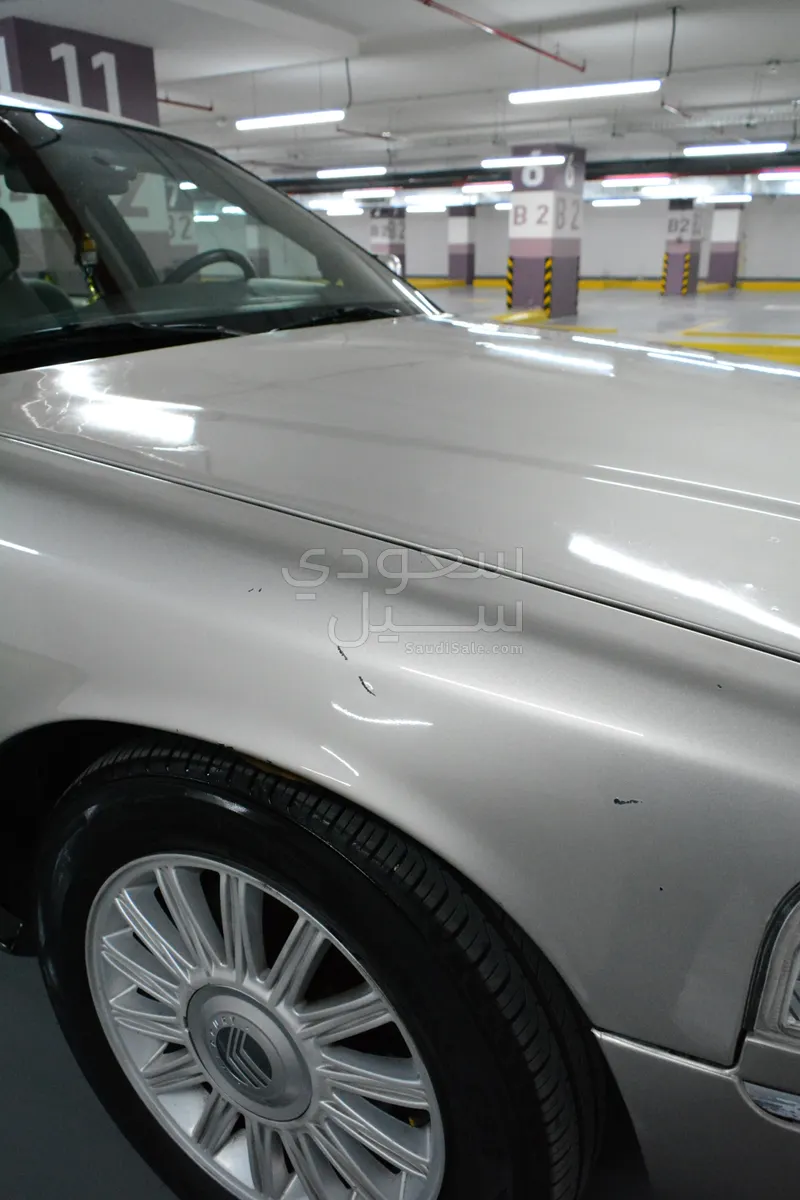2010 Mercury Grand Marquis
