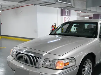 2010 Mercury Grand Marquis