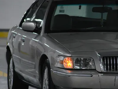 2010 Mercury Grand Marquis