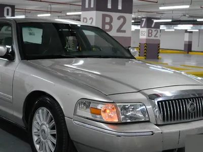 2010 Mercury Grand Marquis