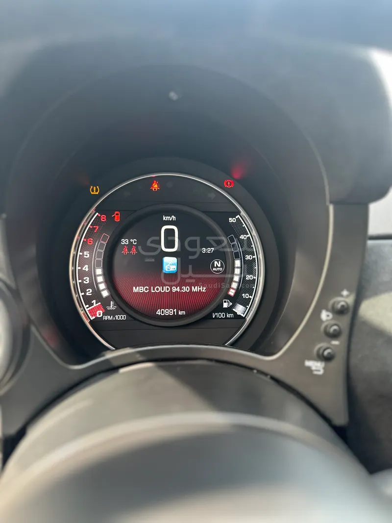 2023 فيات ابارث 595 كومبيتزيون