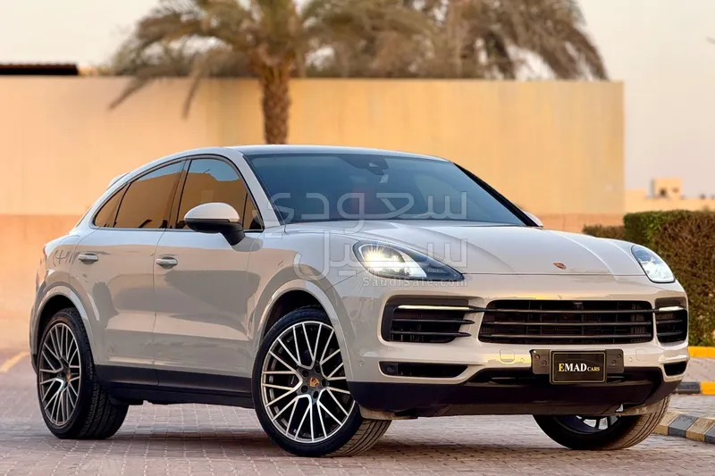 2023 Porsche Cayenne Coupe