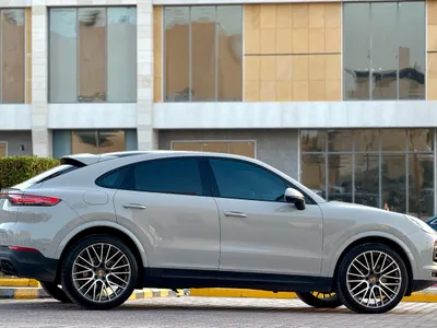 2023 Porsche Cayenne Coupe