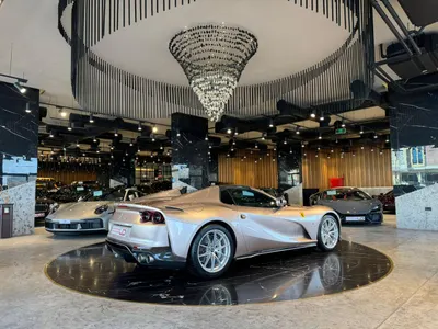 2021 Ferrari 812 GTS