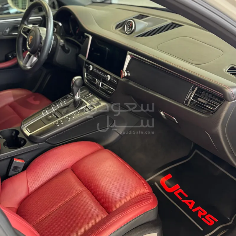2020 Porsche Macan