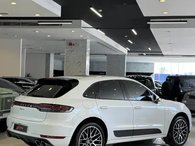 2020 Porsche Macan