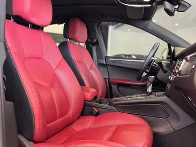 2020 Porsche Macan
