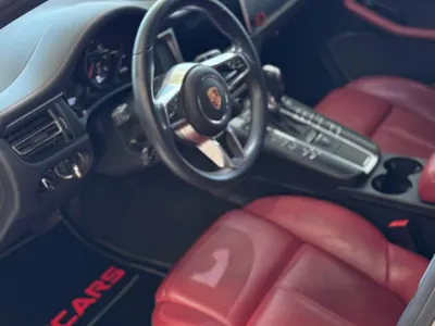 2020 Porsche Macan