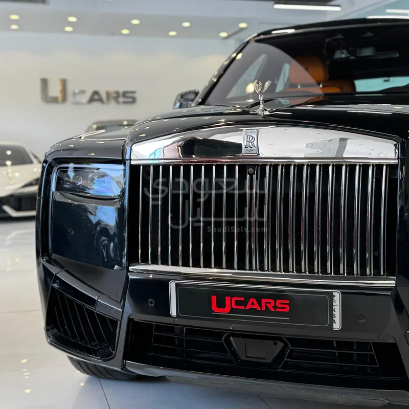 2020 Rolls-Royce Cullinan Silver Badge
