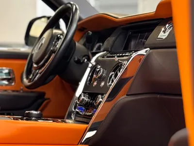 2020 Rolls-Royce Cullinan Silver Badge