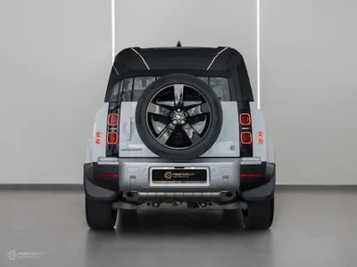 2024 Land Rover Defender HSE