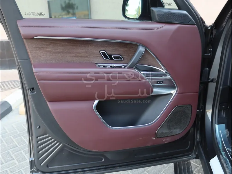 2022 Land Rover Range Rover Autobiography