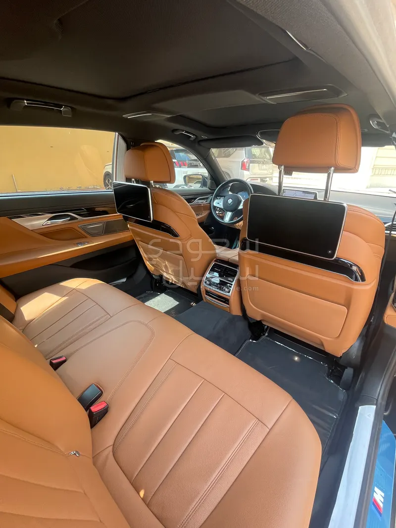 2022 BMW 7 Series 730Li
