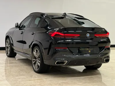 2023 BMW X Series 6 M50i