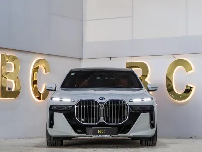 2023 BMW 7 Series 735i