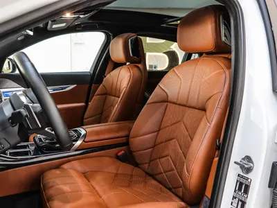 2023 BMW 7 Series 735i