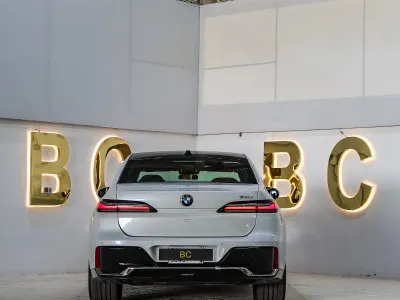 2023 BMW 7 Series 735i