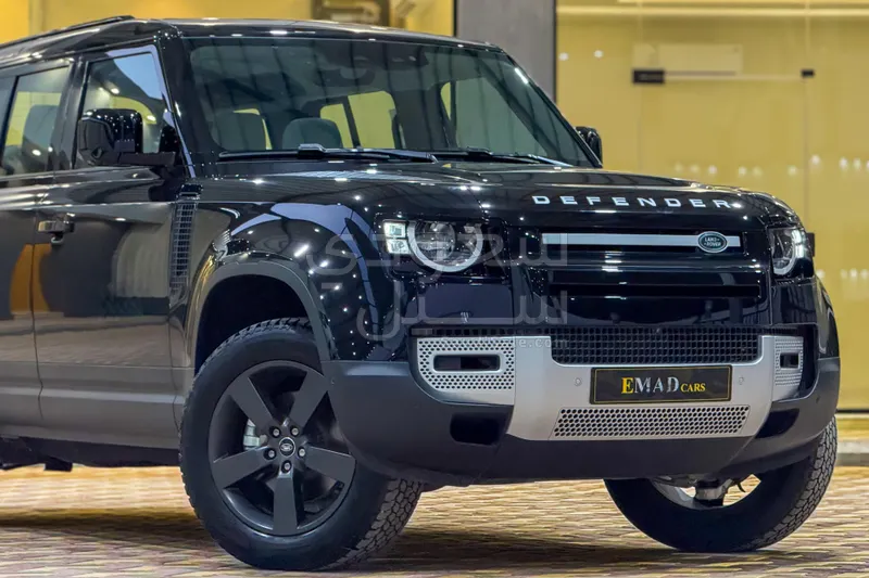 2025 Land Rover Defender 110
