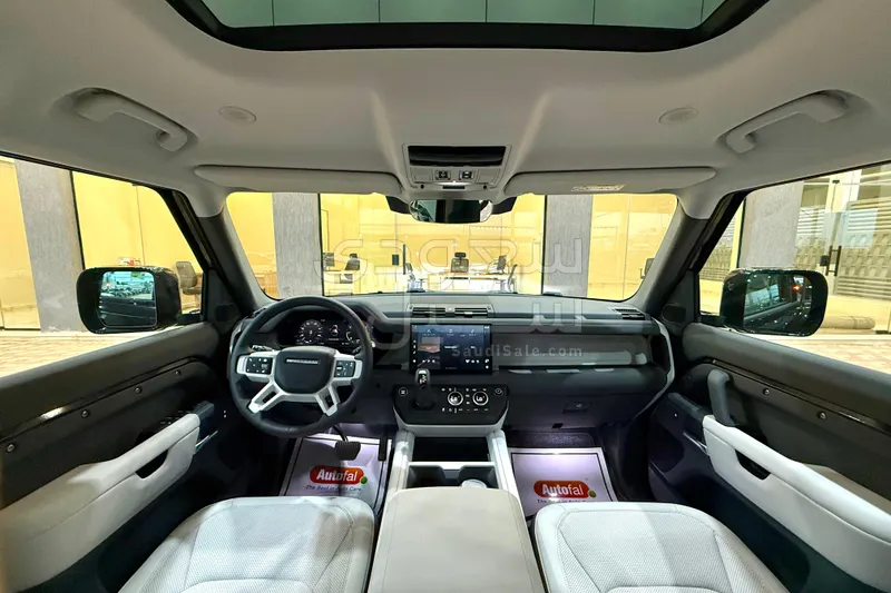 2025 Land Rover Defender 110