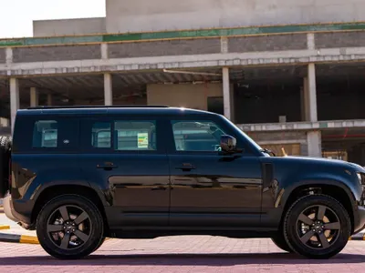 2025 Land Rover Defender 110
