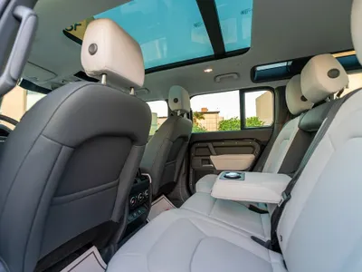 2025 Land Rover Defender 110