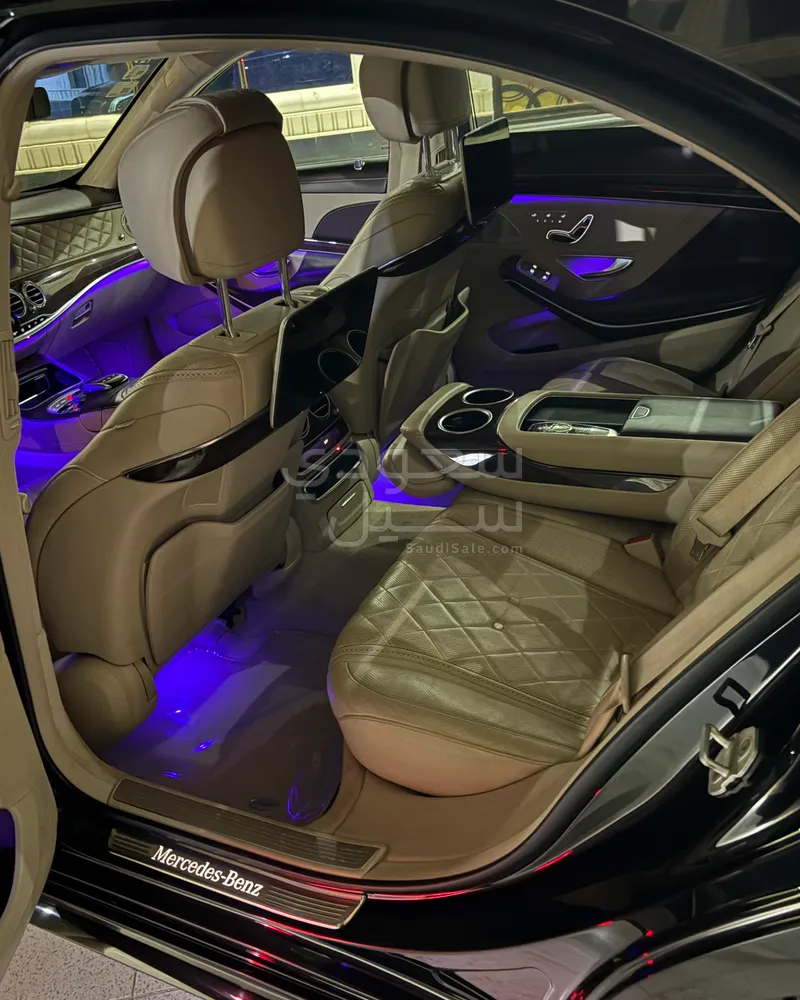 2018 Mercedes-Benz S 560 Maybach