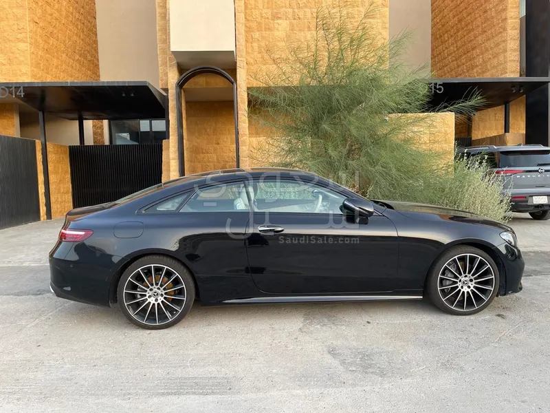 2021 Mercedes-Benz E 200 Coupe AMG
