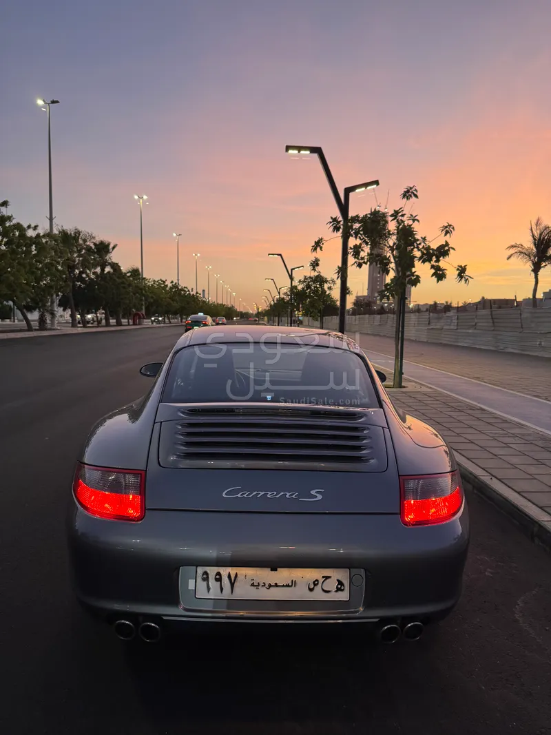 2005 بورش 911 كاريرا اس