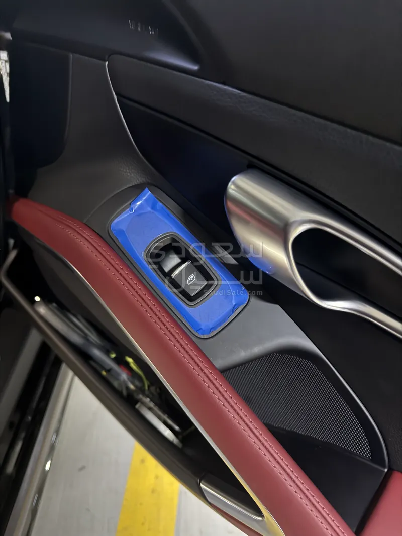 2025 Porsche 718 Cayman
