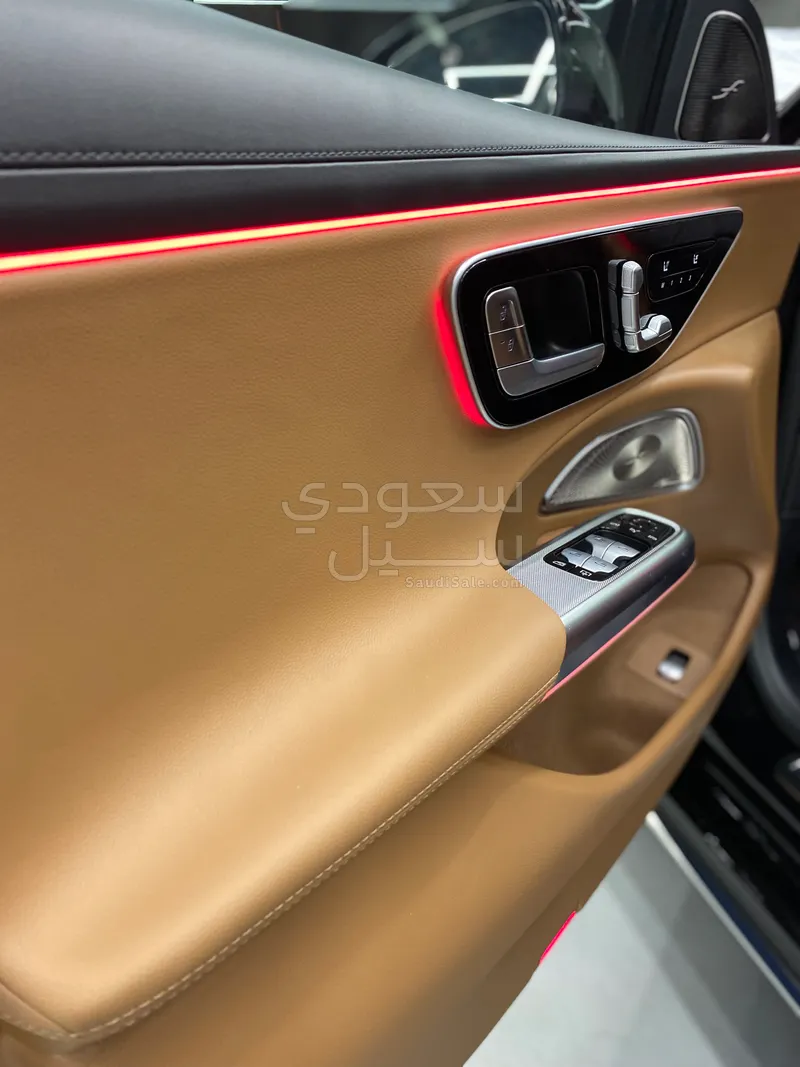 2025 Mercedes-Benz E 300 AMG