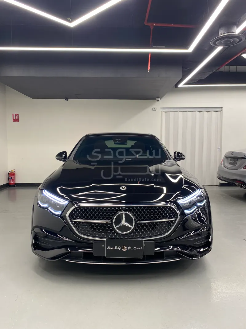 2025 Mercedes-Benz E 300 AMG