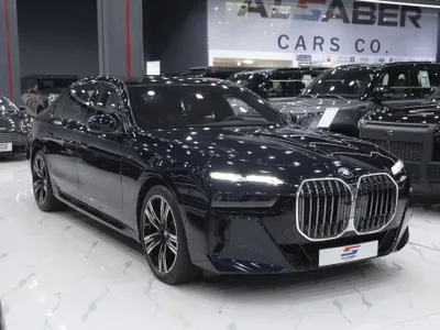 2026 بي ام دبليو الفئة السابعة 735أي