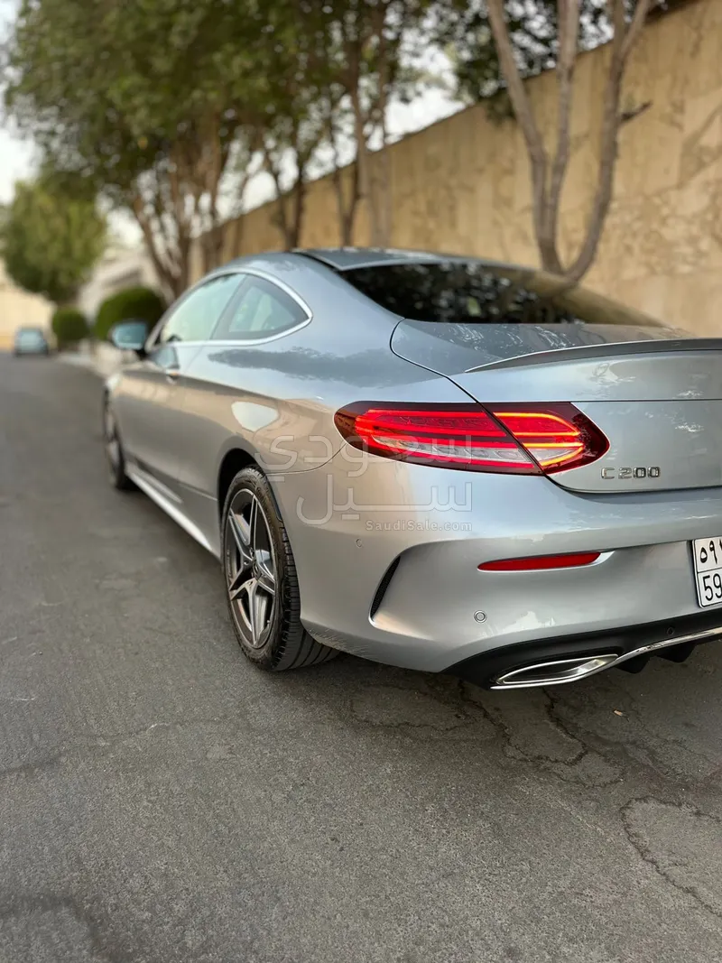 2022 Mercedes-Benz C 200