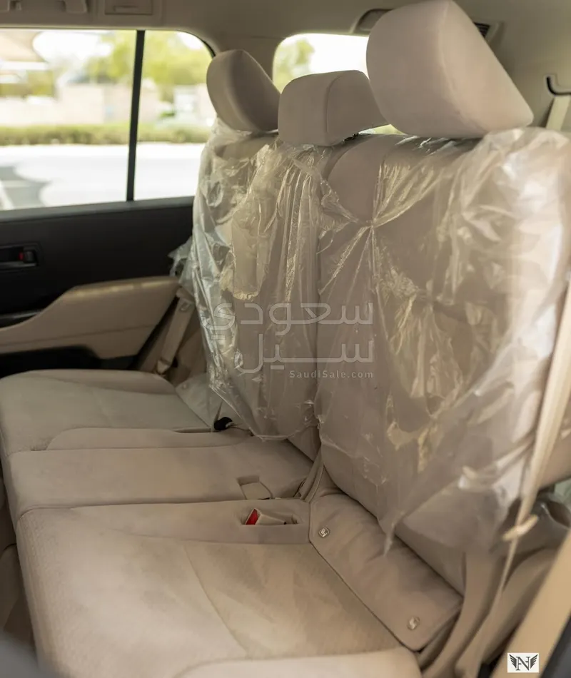 2022 تويوتا لاند كروزر جي اكس ار