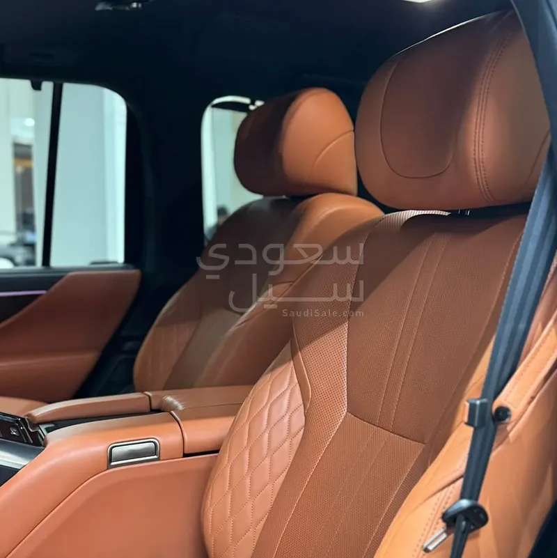 2022 Lexus LX 600 vip