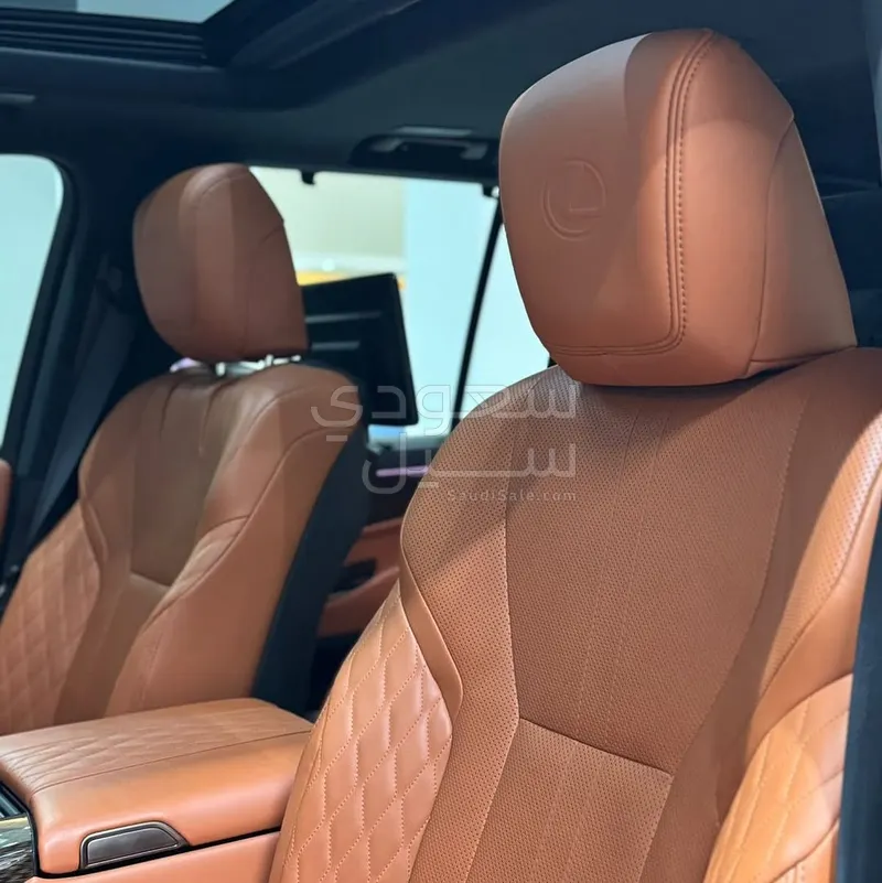 2022 Lexus LX 600 vip
