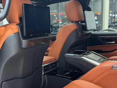 2022 Lexus LX 600 vip