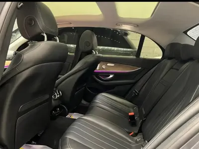2019 Mercedes-Benz E 300