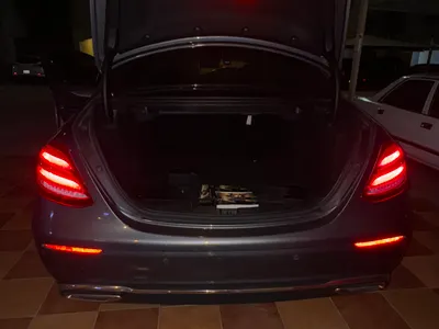 2019 Mercedes-Benz E 300