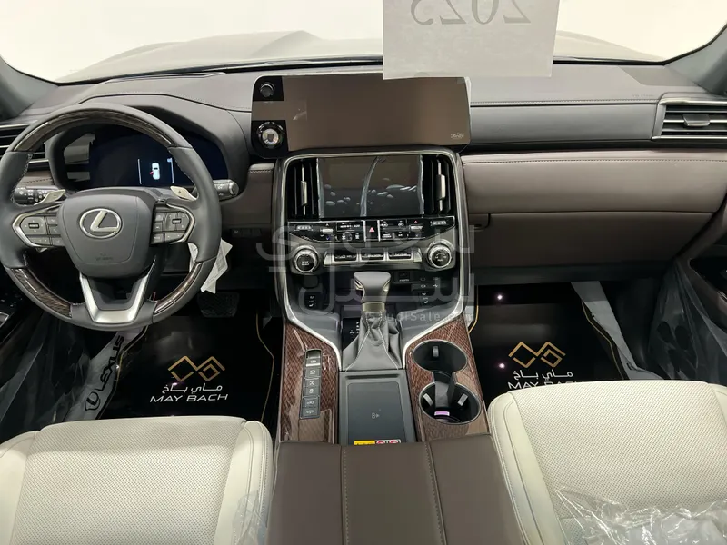 2025 Lexus LX 600