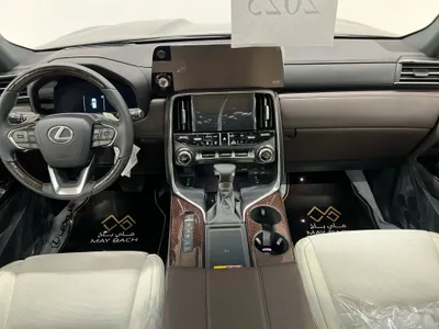 2025 Lexus LX 600