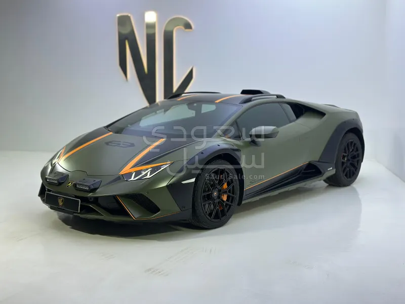 2024 Lamborghini Huracán Sterrato