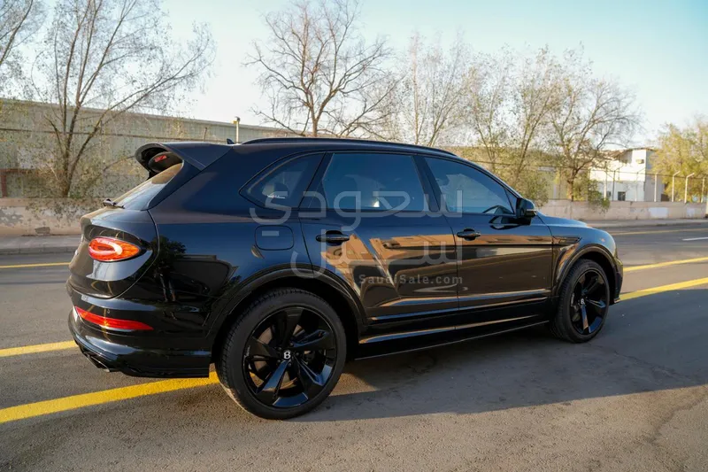 2023 Bentley Bentayga