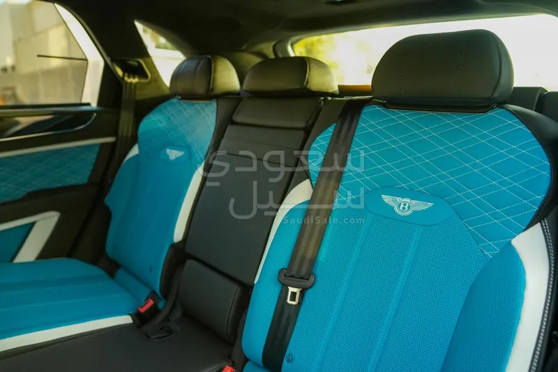 2023 Bentley Bentayga