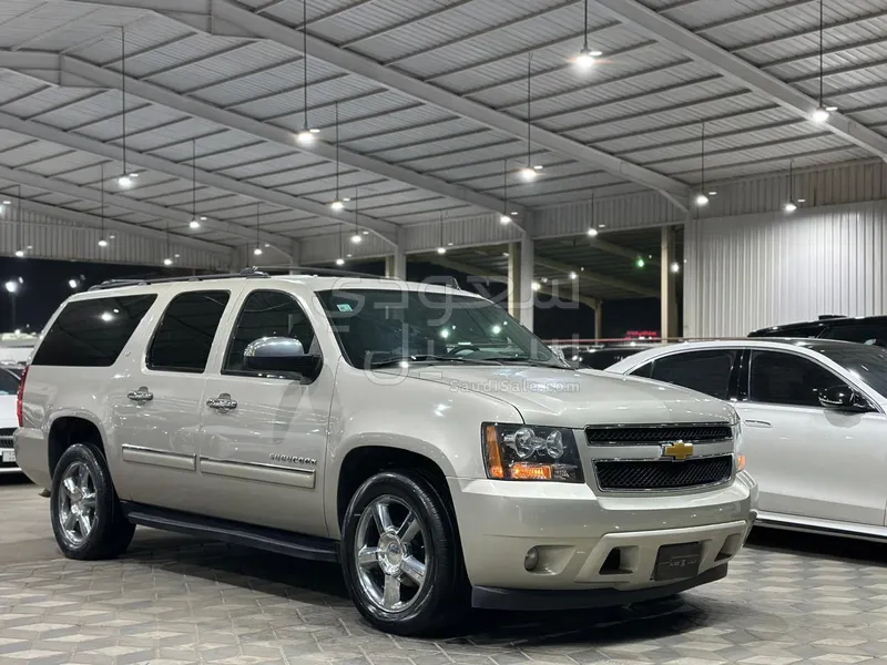 2014 Chevrolet Suburban LT