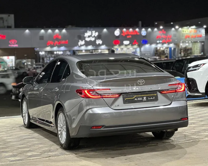2025 Toyota Camry LE