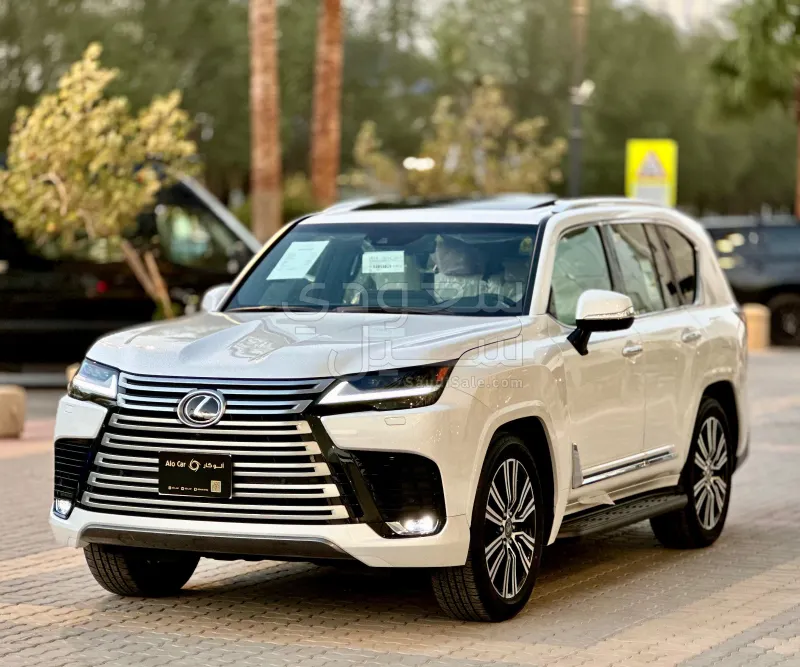 2024 Lexus LX 600