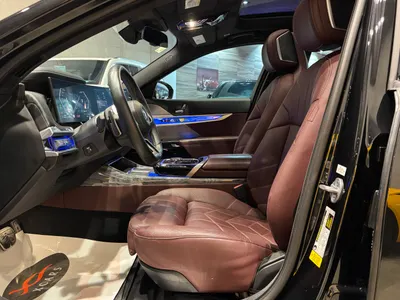 2023 BMW 7 Series 740i